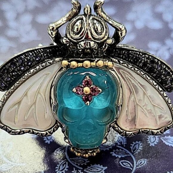 Barbara Bixby Jewelry - Barbara Bixby ring featuring a turquoise and crystal doublet skull, mother of pe